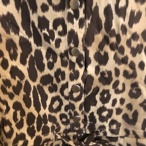 Chaser Heirloom Romper in Animal Print NWT - Picture 3 of 8